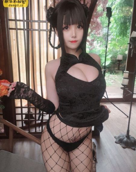 迷人的保姆视频