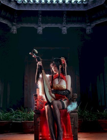 和寡妇岳疯狂做爰风流诊所